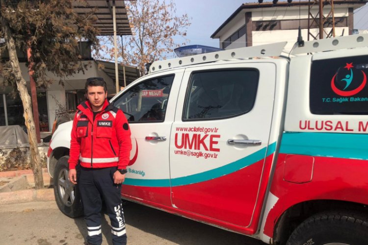 10 günlük bebeğini bırakıp deprem bölgesine yardıma koştu