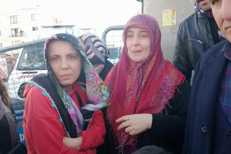 Şahin ailesi: ''Binada daha önceki depremlerde çatlaklar oluştu''
