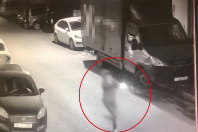Film sahnesi gibi! Sokak ortasında dehşet saçtılar