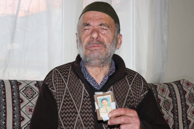 17 yıldır görmediği oğluna kavuşmak istiyor