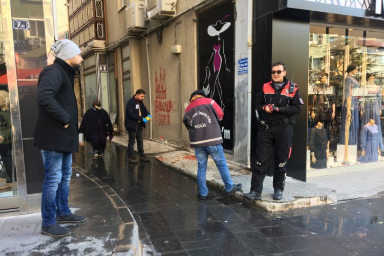 Tartışma bıçaklı kavgaya dönüştü