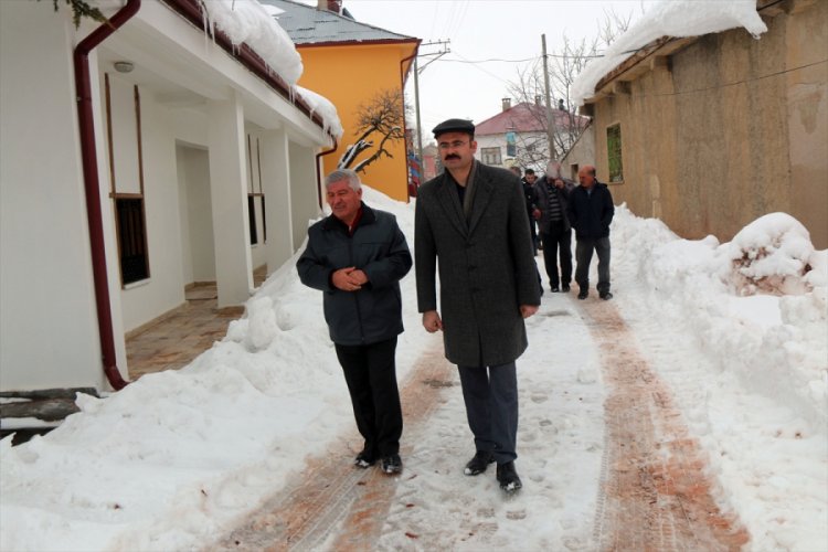 Aşık Veysel'in kızı vefat etti