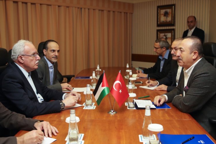 Çavuşoğlu, Filistinli mevkidaşı ile görüştü