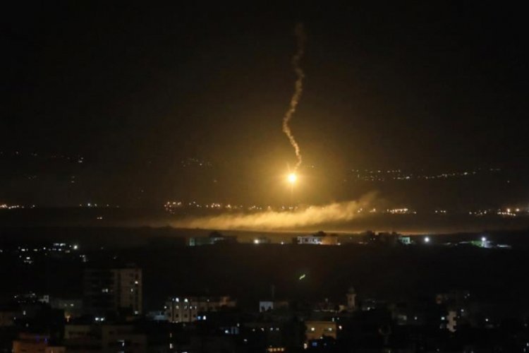 İsrail, Gazze'ye hava saldırısı düzenledi