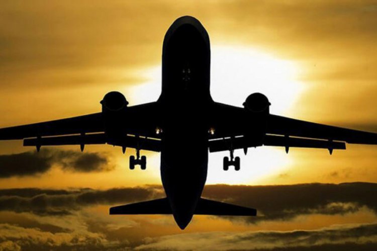 Türk hava sahasını saatte 232 uçak kullandı