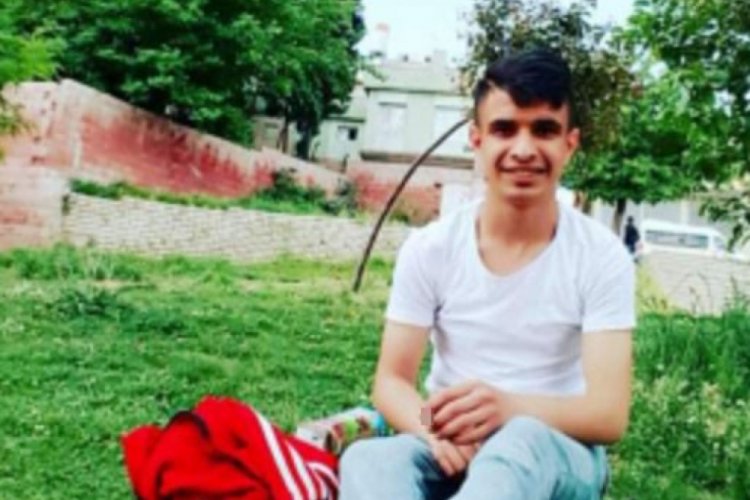17 yaşındaki genci bıçaklayarak öldürdüler