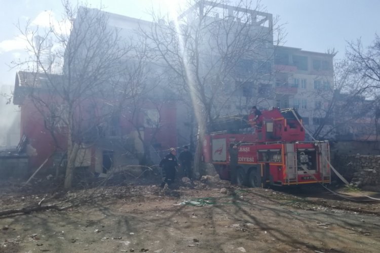 Baca yangını paniğe neden oldu
