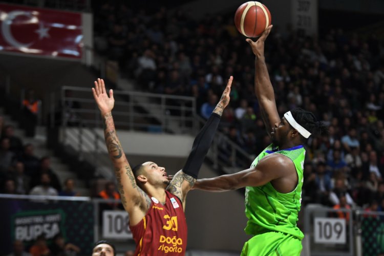 TOFAŞ yarı final peşinde