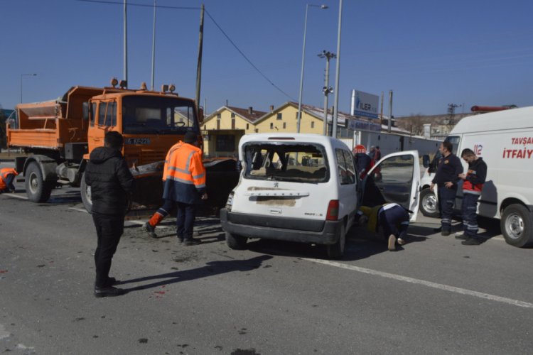 Kazadan sonra sürücünün takma dişlerini aradılar