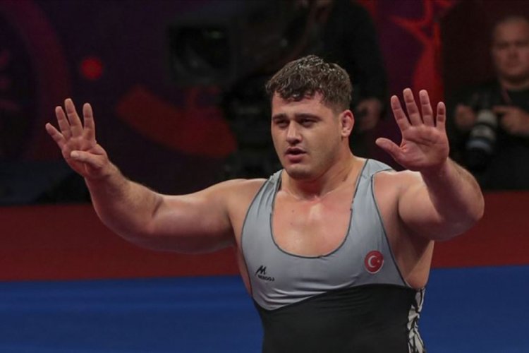 Rıza Kayaalp, Avrupa Güreş Şampiyonası'nın çeyrek finalinde yenildi