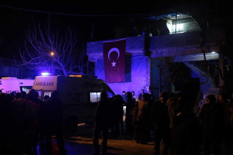 Şehit olan Uzman Onbaşı Saylak'ın ailesine acı haber verildi