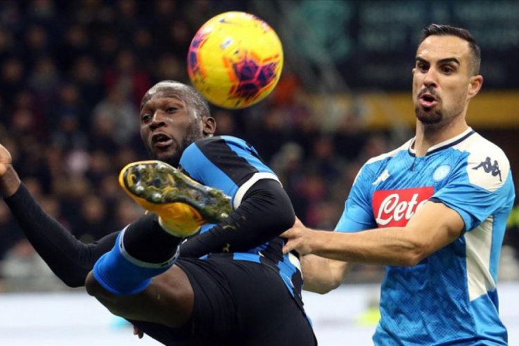 Napoli, kupada Inter'den avantajlı skorla döndü