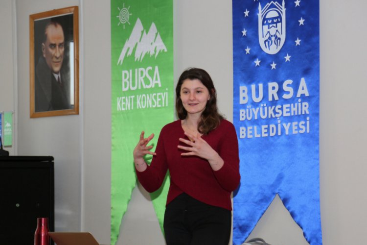 Bursa'da 'Otizmli Bireylerin Vesayet Altına Alınması' söyleşisi düzenlendi