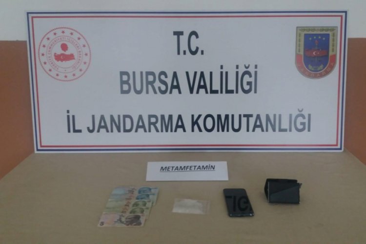 Bursa'da semt pazarında 50 gram uyuşturucuyla yakalandı