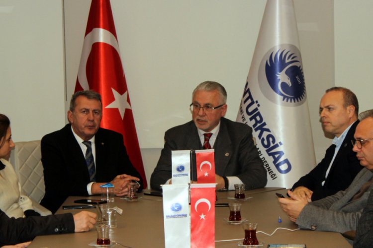 Bursa'da Çağdaş Mühendisler Grubu'ndan BALKANTÜRKSİAD'a ziyaret