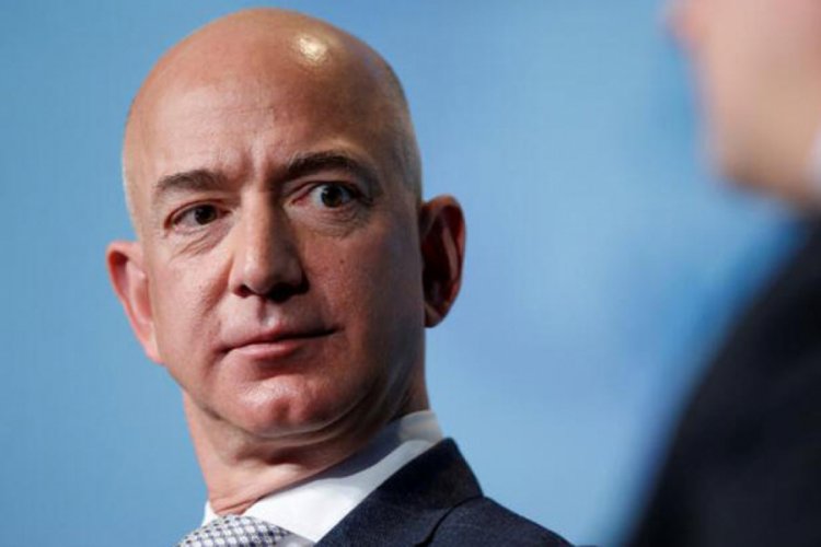 Jeff Bezos rekor fiyata malikane satın aldı