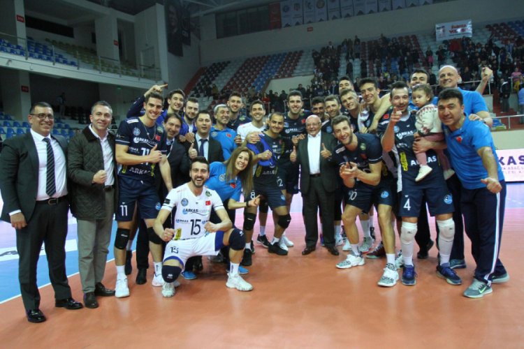 Arkasspor Avrupa'da gururlu