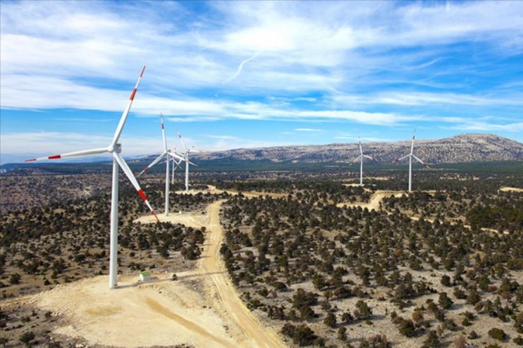 Yenilenebilir enerjideki '1 puanlık artışla ekonomiye 100 milyon dolarlık katkı'