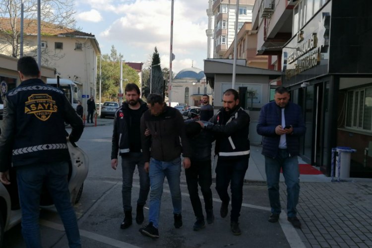 Kirli eldivenler kablo hırsızını ele verdi