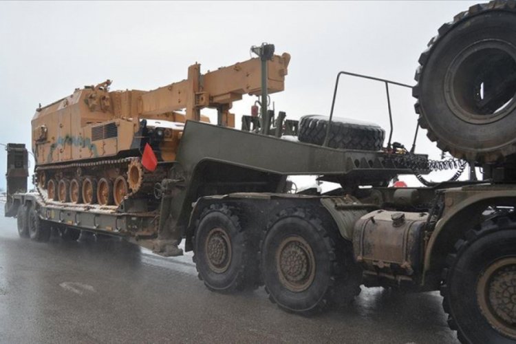 Suriye sınırına tank ve Fırtına obüsü takviyesi