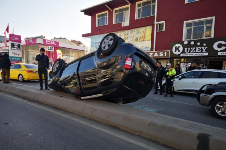 Otomobile çarpan cip takla attı