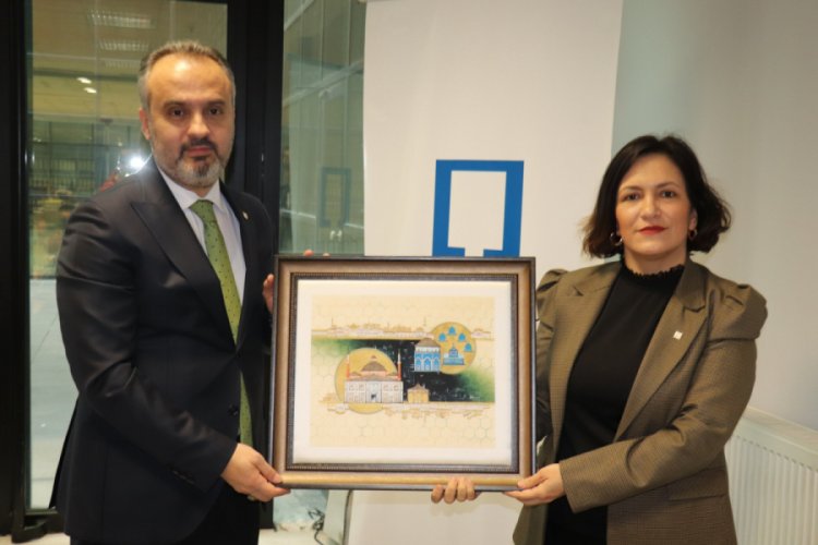 Bursa Büyükşehir Belediye Başkanı Aktaş'tan mimarlara iade-i ziyaret