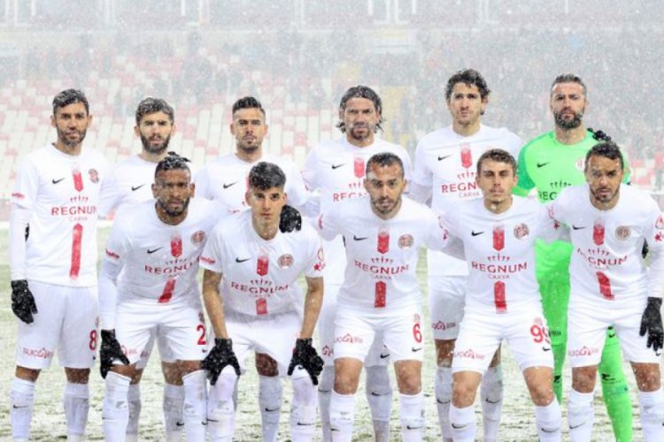 Antalyaspor evinde 7 maçtır kazanamıyor