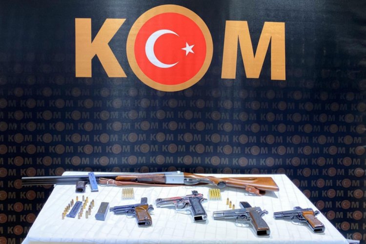 Ruhsatsız silah ticareti operasyonunda 2 tutuklama