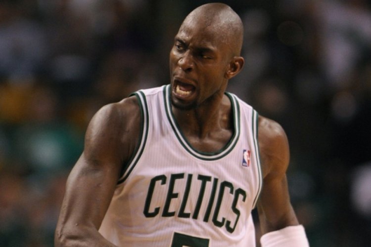 Boston Celtics, Kevin Garnett'in formasını emekli edecek