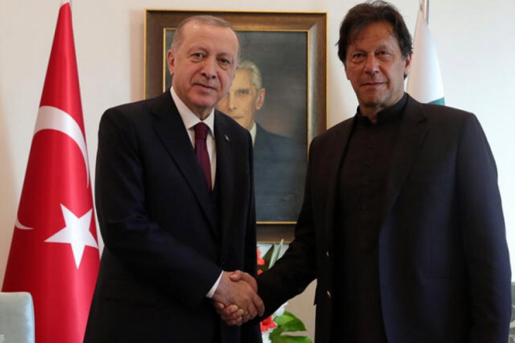 Cumhurbaşkanı Erdoğan, Pakistan Başbakanı Khan ile görüştü