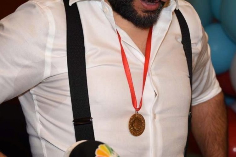 Alişan'ın oğluna hediyeler havada uçuştu