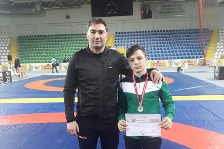 Sinoplu sporcudan büyük başarı