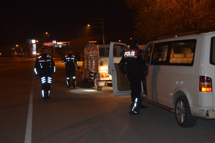 Polis uygulamasında 2 adet silah ele geçirildi