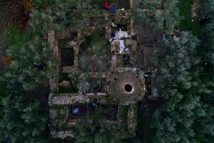 600 yıllık Bursa İznik'teki ilk hamam çürüyor