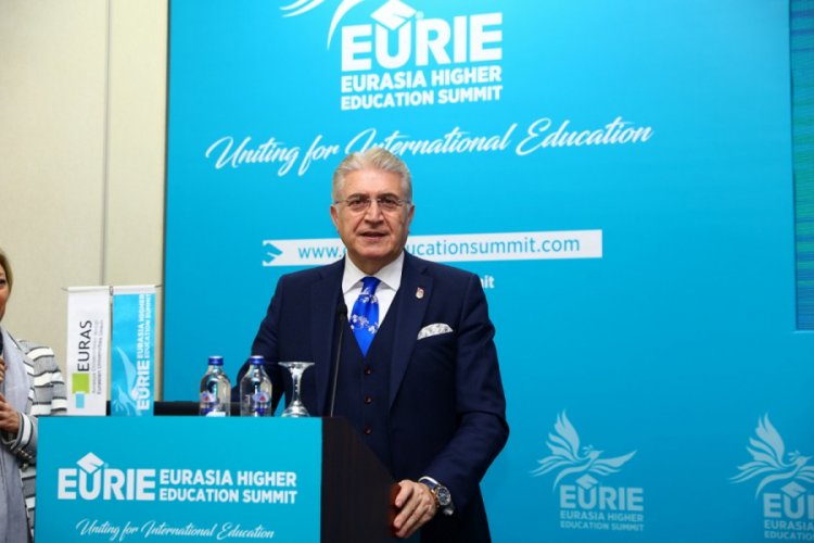 ''Küresel akademi camiasında iş birliği şart''
