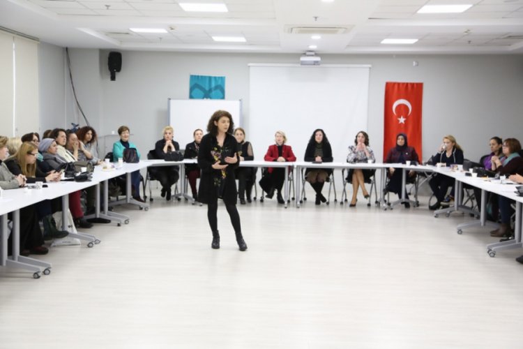 Bursa'da 'Aile Kadın ve Çocuk Komisyonu' Nilüferli kadınlara tanıtıldı