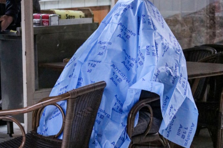 Dinlenmek için sandalye istedi, oturduğu yerde hayatını kaybetti