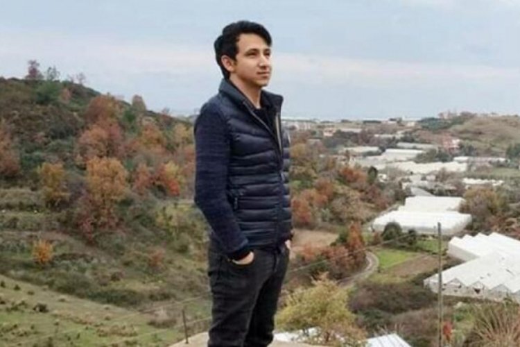 Kayıp genç, istasyon görevlisinin dikkati sayesinde bulundu