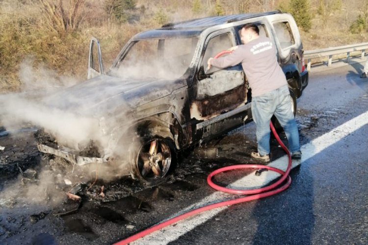 Elektrik kontağı arazi aracını yaktı