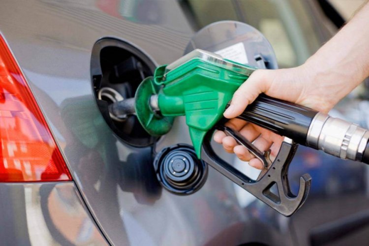 Benzine 16 kuruş zam geliyor