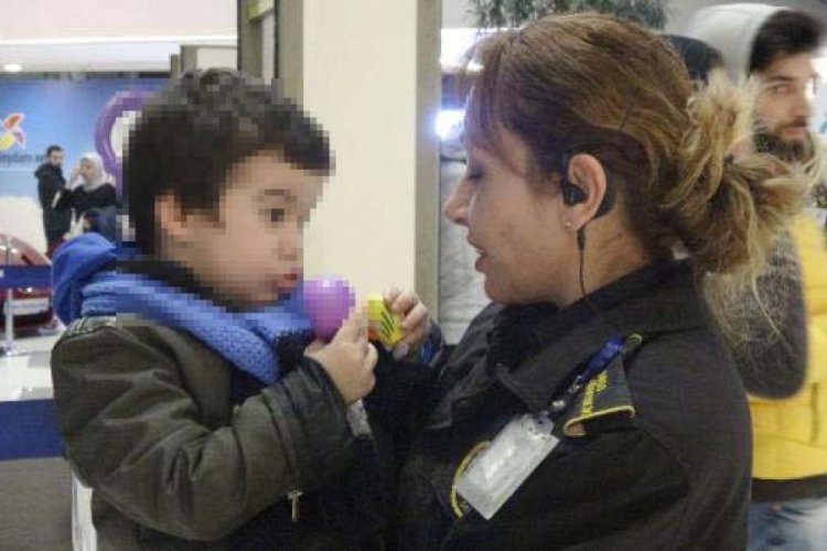 Bursa'da çocuğunu AVM'ye bırakıp kaçan anneye 2,5 ay hapis