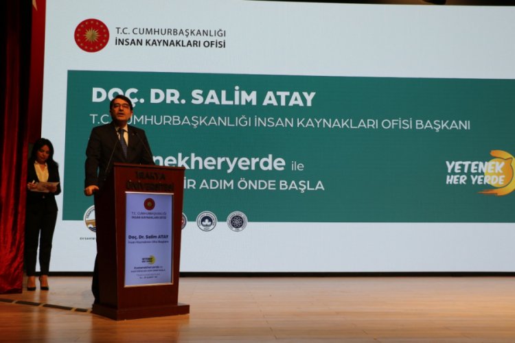 Salim Atay'dan üniversitelilere 'kamuda staj' müjdesi