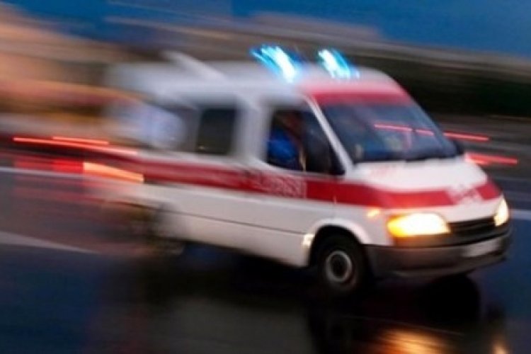 Devrilen kamyonetin sürücüsü hayatını kaybetti
