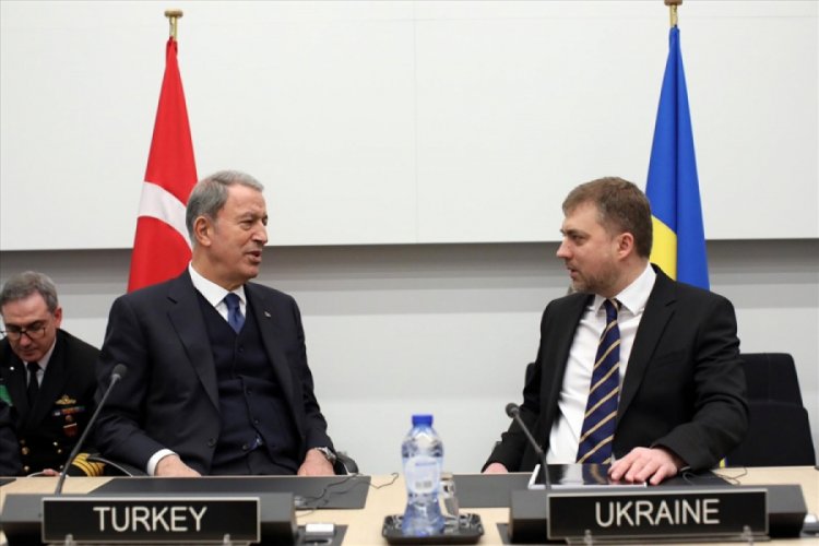 Bakan Akar, Ukraynalı mevkidaşı Zagorodnyuk ile görüştü
