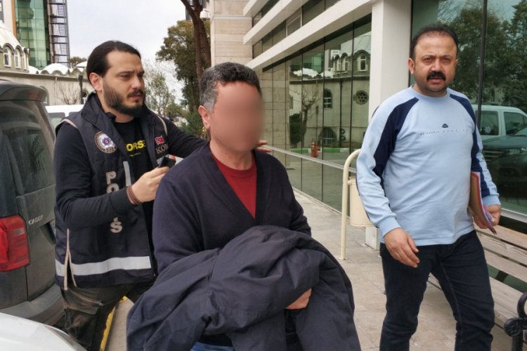 Eski daire başkanı FETÖ'nün örgüt evinde sahte kimlikle yakalandı