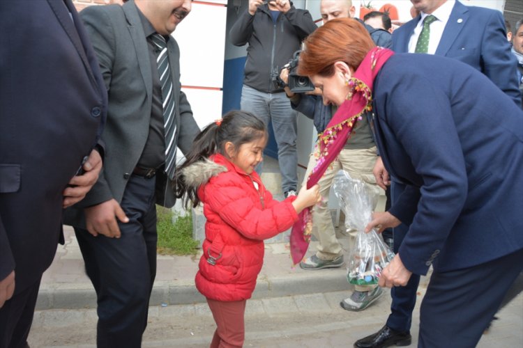 Akşener: Biz HDP ile yan yana yürümedik