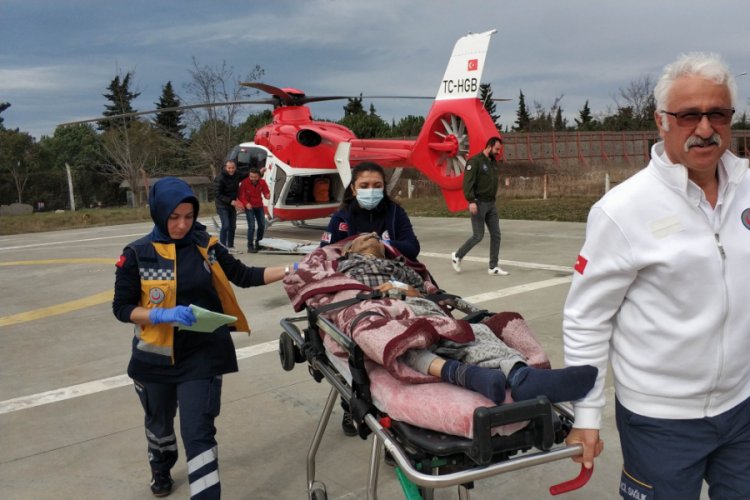Felç geçiren adamın yardımına helikopter yetişti