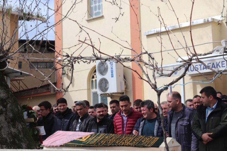 14 yaşındaki Sevda'ye Bursa'da hüzünlü veda