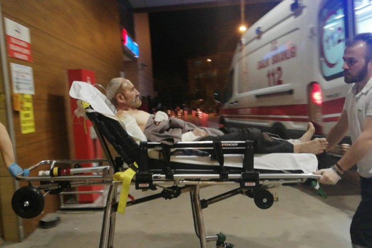 Bursa'da evinde tüp patlayan yaşlı adam yaralandı
