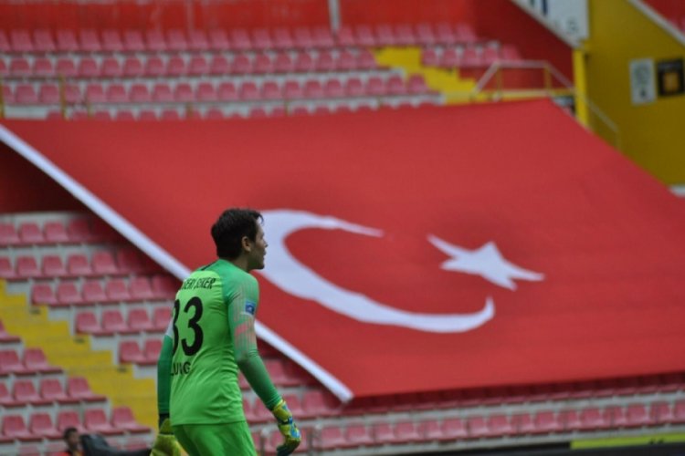 Kayserispor kalecisi Lung: ''Savaşmaya devam''